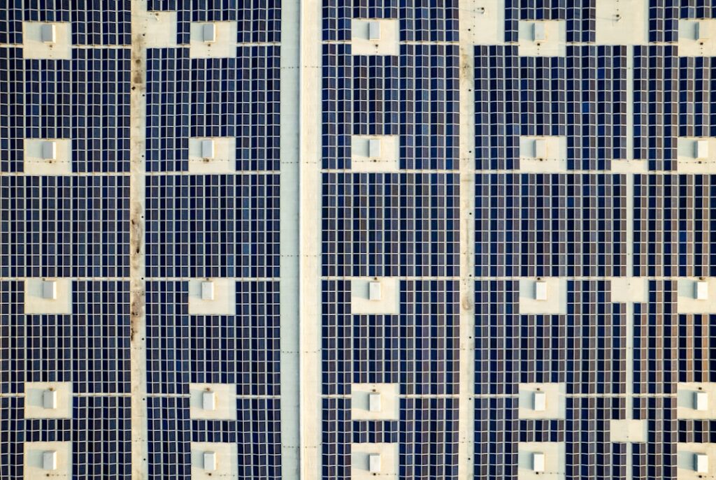 Prečo je projektová dokumentácia pre fotovoltické systémy kľúčová: Ochrana investície s BMB Solar Systems